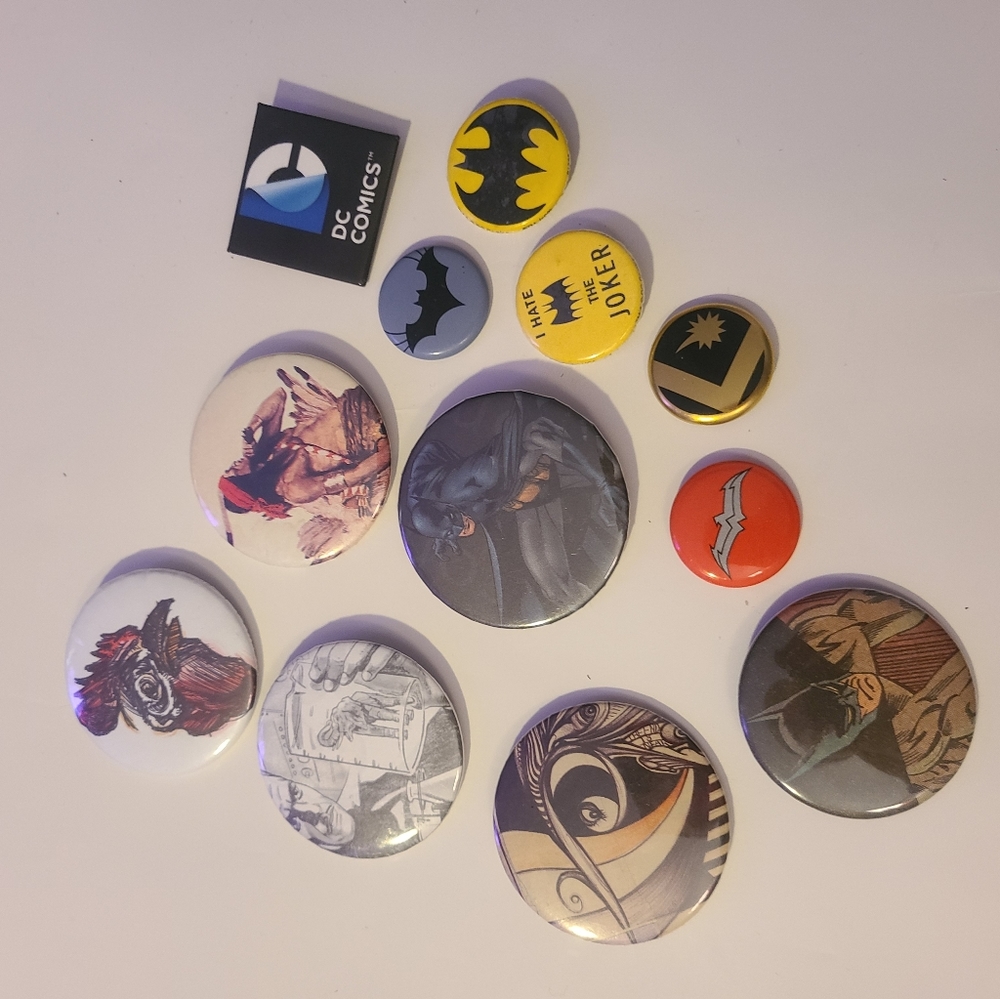 Comic Buttons - Picture 3 of 3
